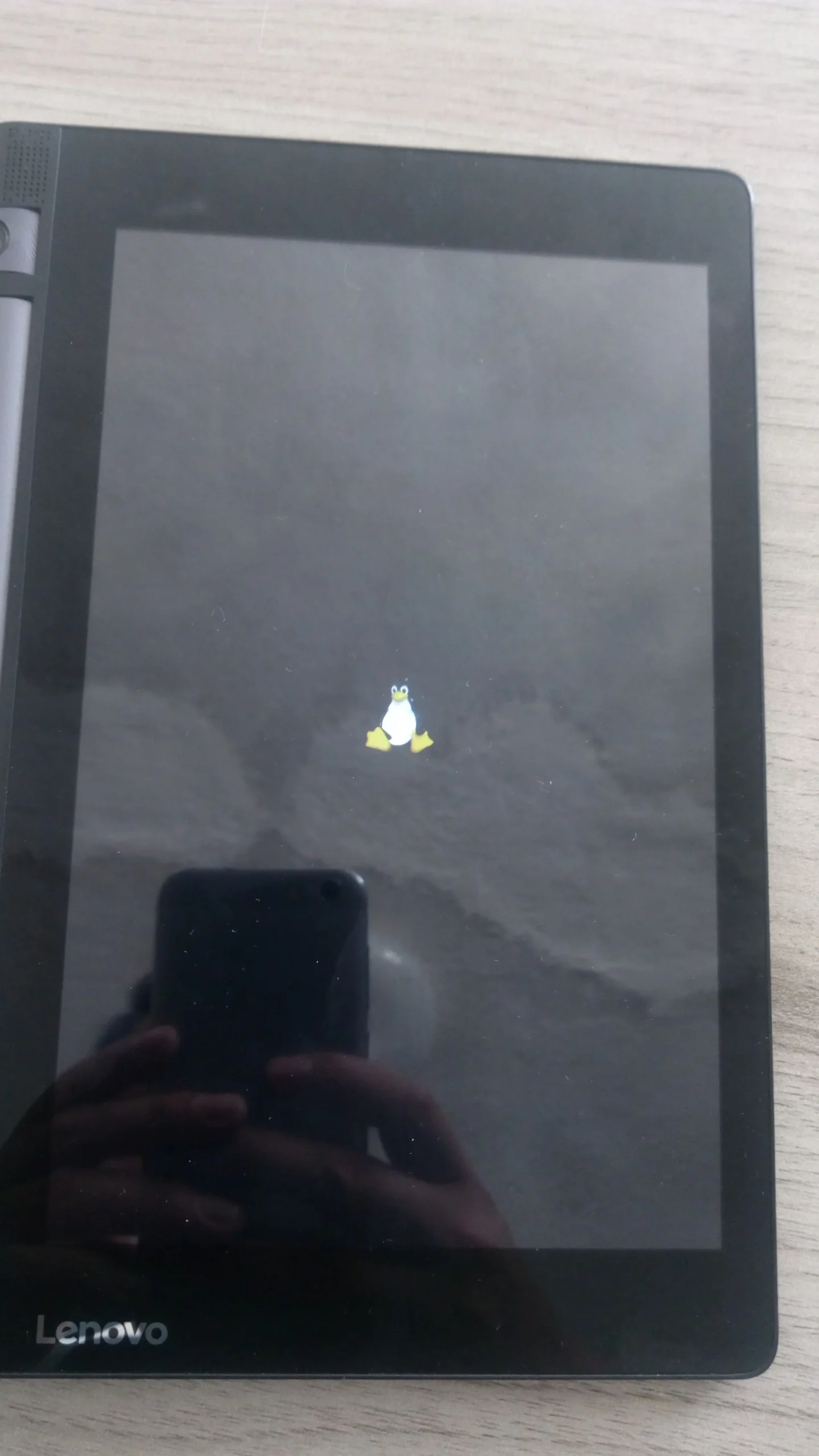 tablet lenovo pantalla congelada - Cómo apagar la tablet Lenovo que no responde