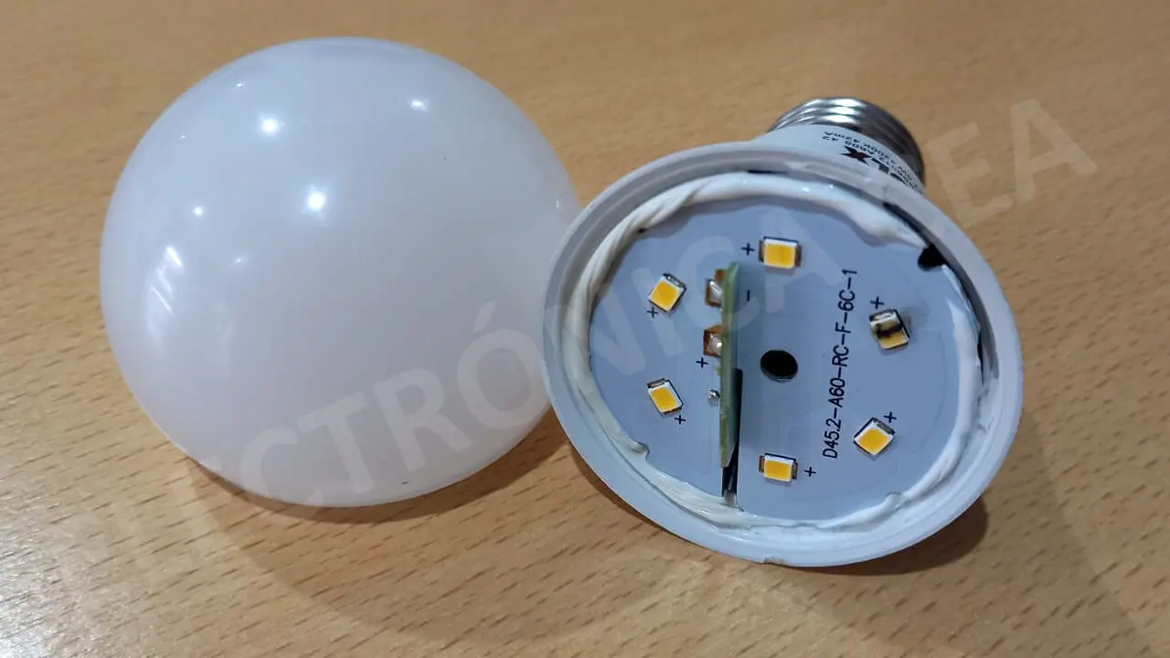 como arreglar lamparas led - Cómo reparar una lámpara de LED que parpadea