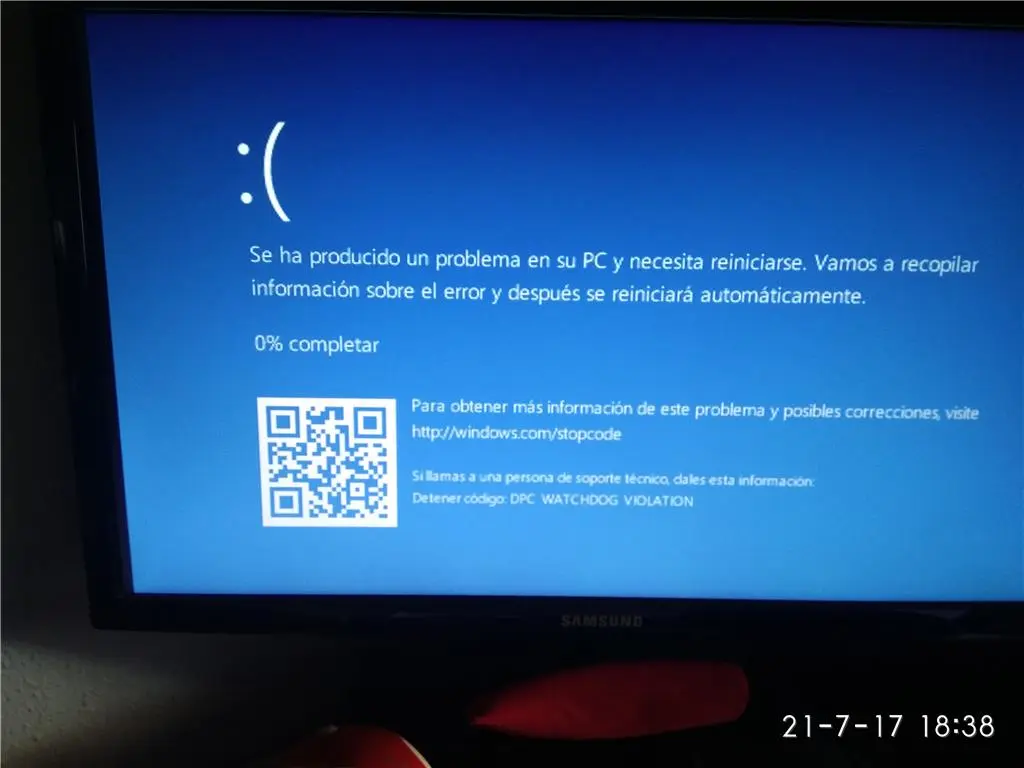 mi pc se reinicia sola windows 10 pantalla azul - Cómo solucionar el problema de mi PC se reinicia sola