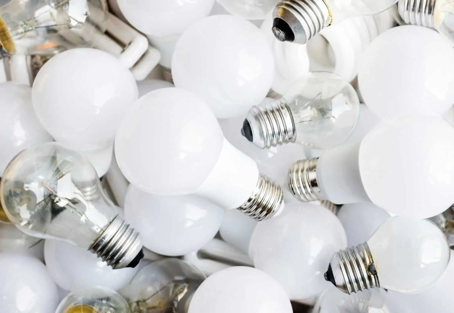 lamparas bajo consumo - Cuál es el funcionamiento de las lámparas de bajo consumo