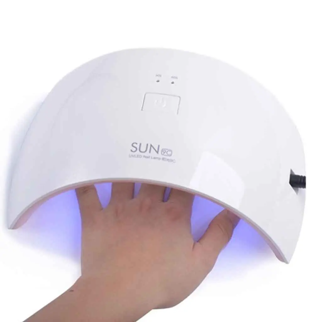 Lámpara de 24 watts para uñas: potencia y secado rápido