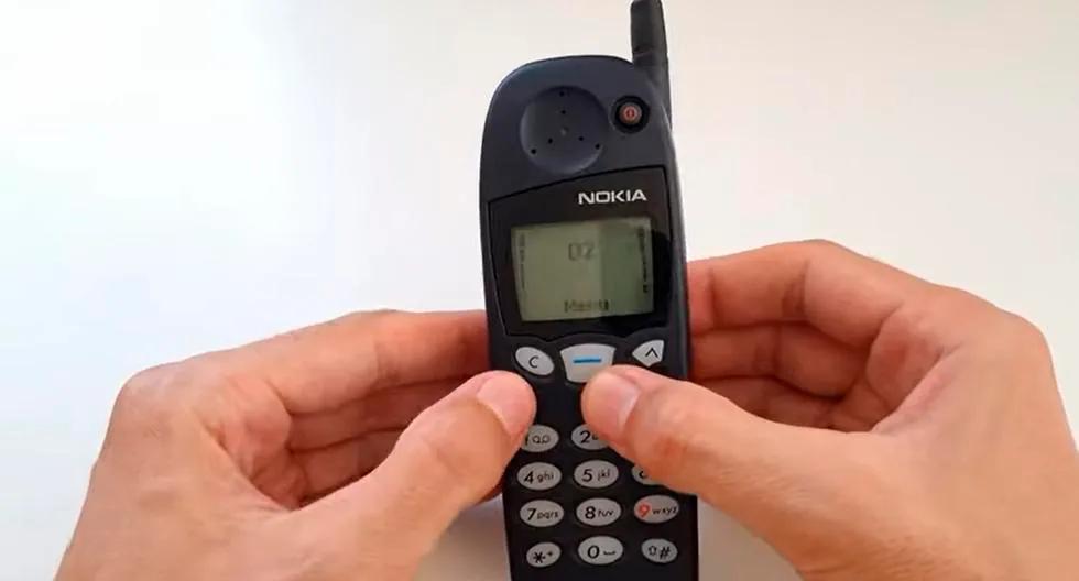 primer celular con pantalla a color - Qué teléfono salió en 1998